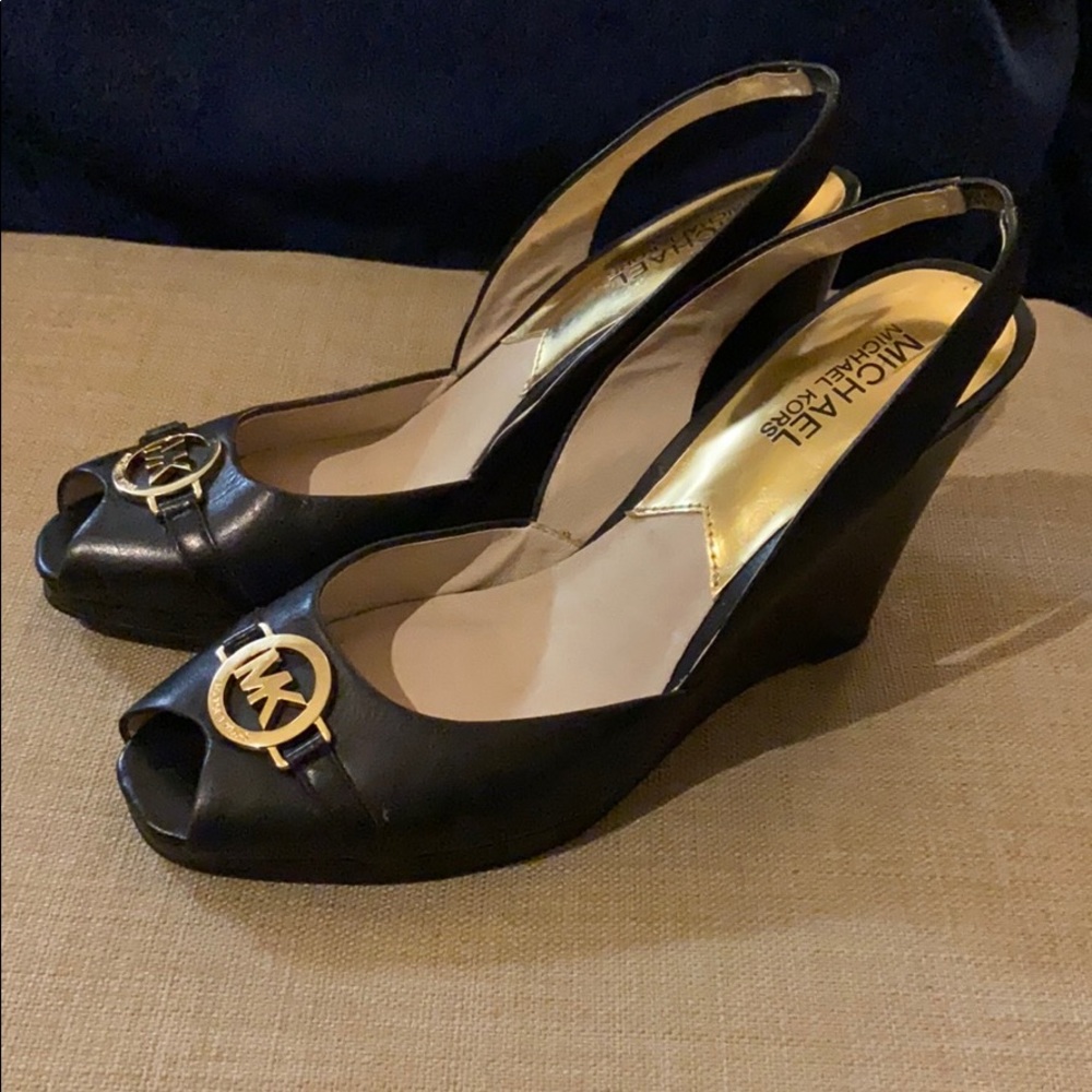 Black Michael Kors wedges